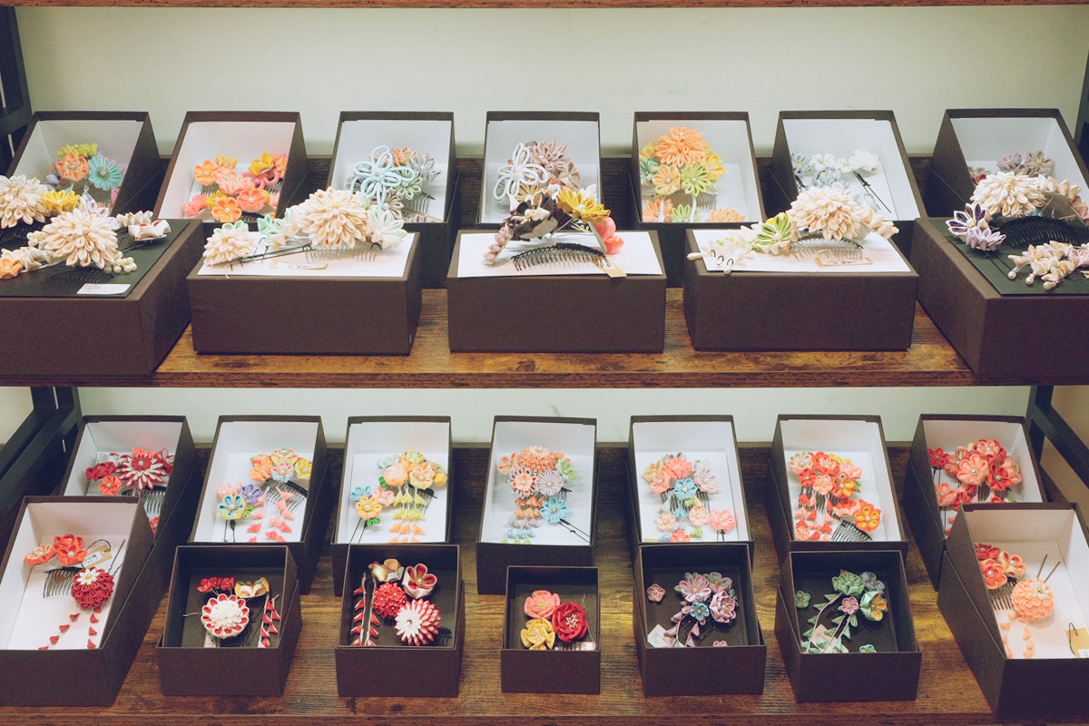 小さな子どもに配慮した髪飾り